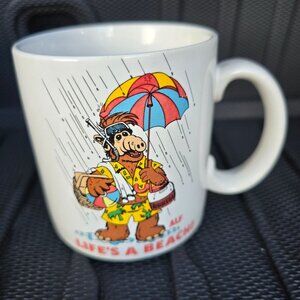 Vintage ALF "Lifes A Beach" 1987 Russ Berrie Ceramic Mug 90s nostalgia funny